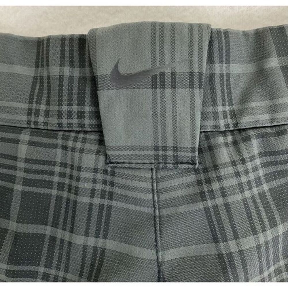 Nike Men's Black and Gray Plaid Chinos - Picture 10 of 10